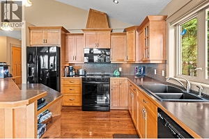 8215 Silver Star Road - Photo 12