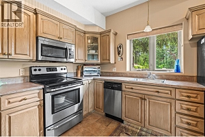 8215 Silver Star Road - Photo 31