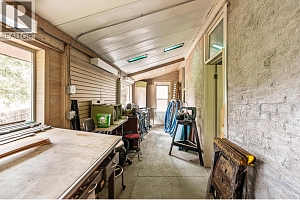 8215 Silver Star Road - Photo 45