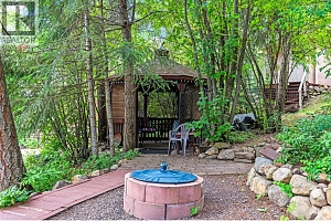 8215 Silver Star Road - Photo 48