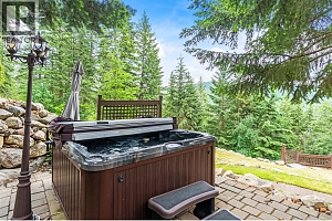 8215 Silver Star Road - Photo 7