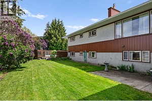 350 Clarissa Road - Photo 11