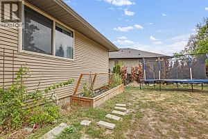 2916 Bentley Road - Photo 27