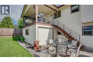 2640 Catherine Crescent - Photo 37
