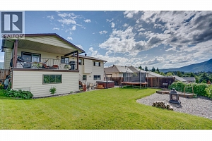 2640 Catherine Crescent - Photo 42