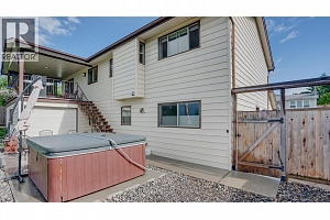 2640 Catherine Crescent - Photo 46