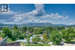 2640 Catherine Crescent - Photo 51