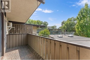 353 Boyce Crescent Unit# 18 - Photo 14