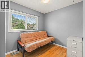 2610 Colony Street - Photo 11