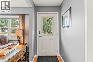 2610 Colony Street - Photo 9