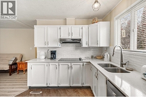 2001 97 Highway S Unit# 27 - Photo 12