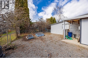 2001 97 Highway S Unit# 27 - Photo 32