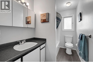 150 Franklyn Road Unit# 20 - Photo 25