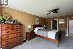 680 6th Street - Photo 22