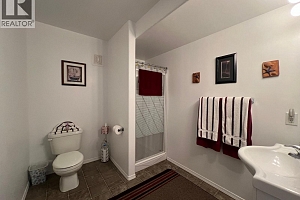 680 6th Street - Photo 33