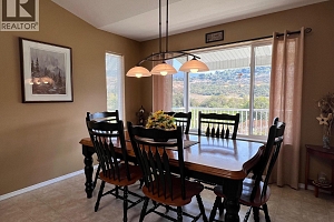 680 6th Street - Photo 8