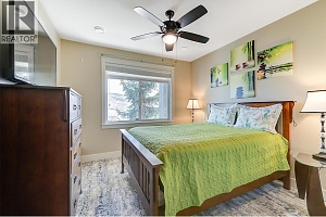 6148 Lipsett Avenue - Photo 46