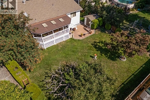 2952 Sandberg Road - Photo 40