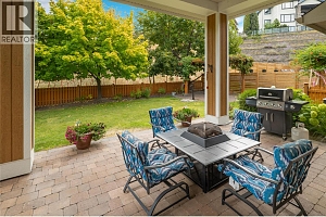 335 Quilchena Drive - Photo 17