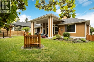 335 Quilchena Drive - Photo 18