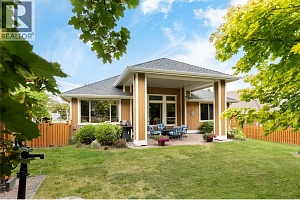 335 Quilchena Drive - Photo 21