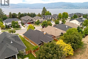 335 Quilchena Drive - Photo 31
