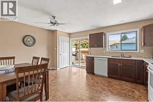 5609 Willow Place - Photo 9