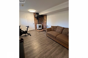 2077 Derry Lane - Photo 24