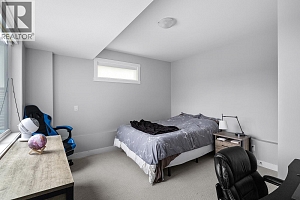 718 Highpointe Drive - Photo 52