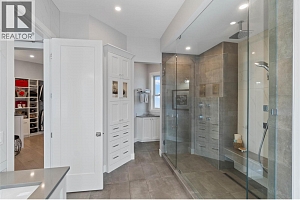 608 Mt Ida Crescent - Photo 23