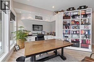 608 Mt Ida Crescent - Photo 37