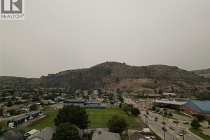 4215 34 Street - Photo 10