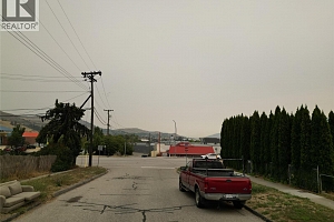 4215 34 Street - Photo 7