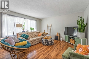 1560 Ponderosa Road - Photo 4