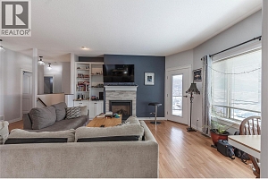 647 Middleton Way - Photo 17