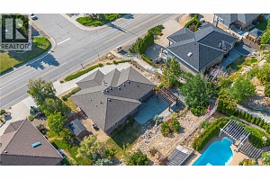 647 Middleton Way - Photo 4