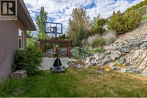 647 Middleton Way - Photo 55