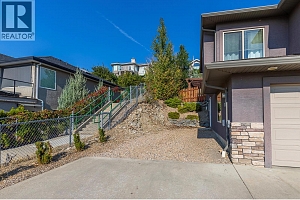 647 Middleton Way - Photo 58