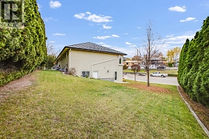 1650 Highland Drive N - Photo 3
