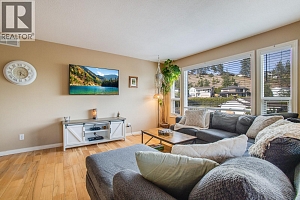 3166 Broadview Place - Photo 12