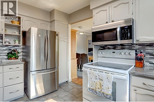 9401 Bel Air Drive - Photo 14