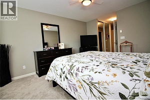 945 Lawrence Avenue Unit# 203 - Photo 12