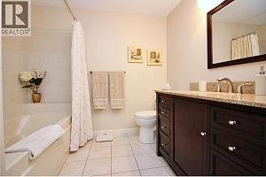 945 Lawrence Avenue Unit# 203 - Photo 13