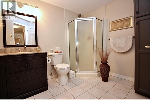 945 Lawrence Avenue Unit# 203 - Photo 15