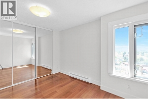 737 Leon Avenue Unit# 1206 - Photo 32
