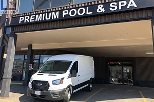 5201 26 Street - Photo 2