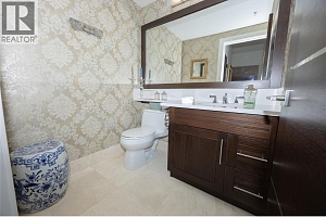 1075 Sunset Drive Unit# 2604 - Photo 32