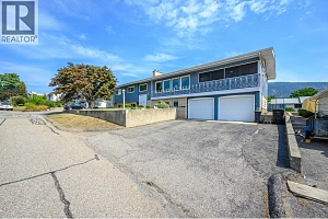 3007 13 Street - Photo 7