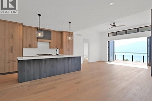 9201 Okanagan Centre Road W Unit# 10 - Photo 11