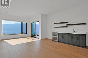 9201 Okanagan Centre Road W Unit# 10 - Photo 29